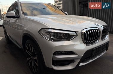 Внедорожник / Кроссовер BMW X3 2020 в Киеве