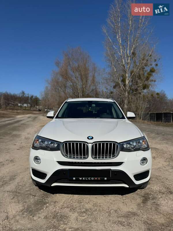 Внедорожник / Кроссовер BMW X3 2016 в Киеве