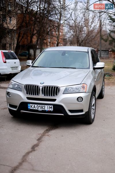 BMW X3 2011
