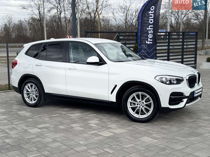 Позашляховик / Кросовер BMW X3 2021 в Рівному