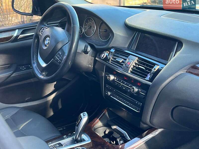 Внедорожник / Кроссовер BMW X3 2014 в Киеве