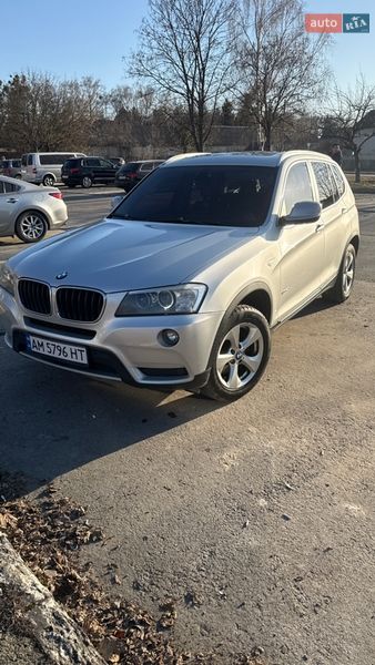 Внедорожник / Кроссовер BMW X3 2011 в Звягеле