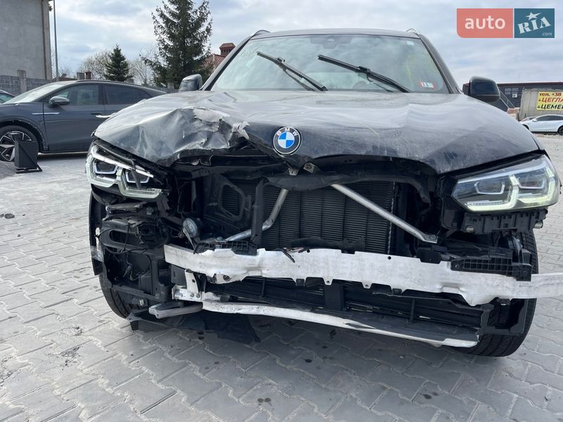 Внедорожник / Кроссовер BMW X3 2022 в Львове