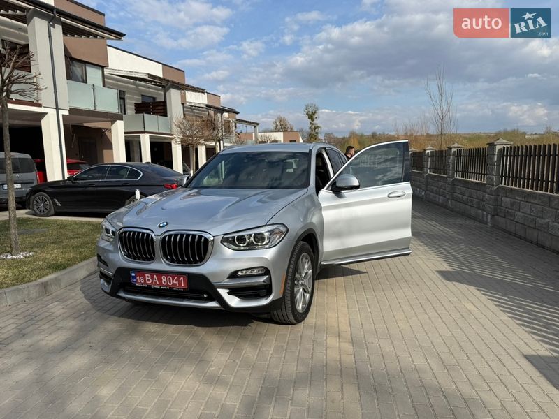 Внедорожник / Кроссовер BMW X3 2019 в Ровно