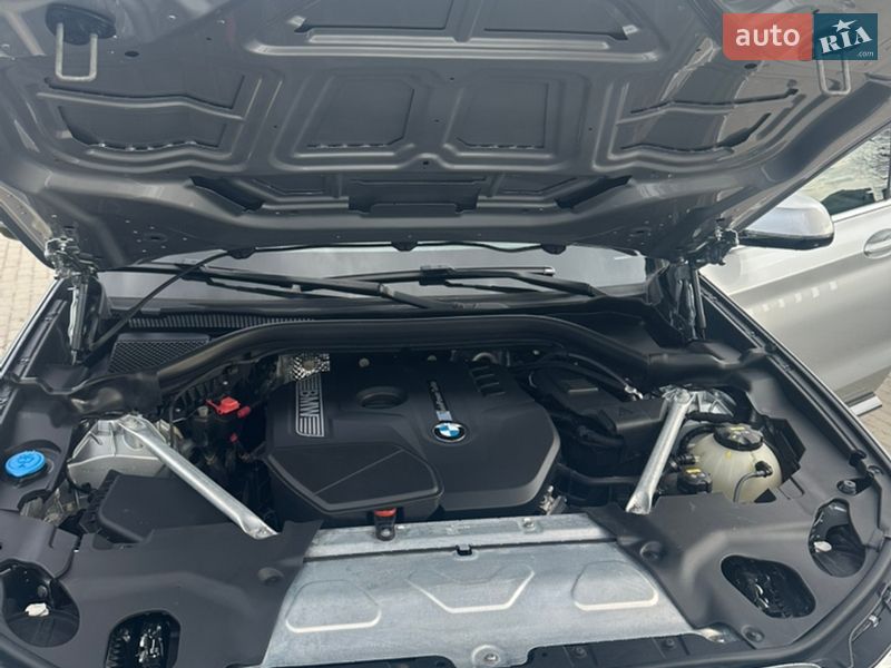Внедорожник / Кроссовер BMW X3 2019 в Ровно