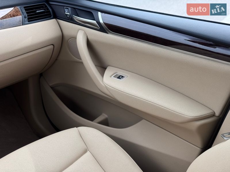 Внедорожник / Кроссовер BMW X3 2015 в Киеве