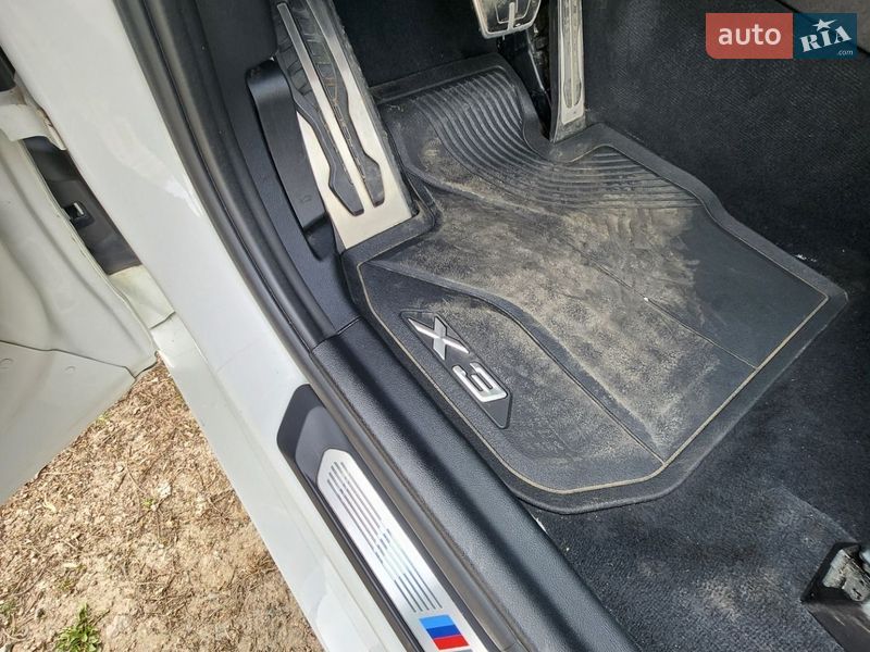 Внедорожник / Кроссовер BMW X3 2018 в Киеве