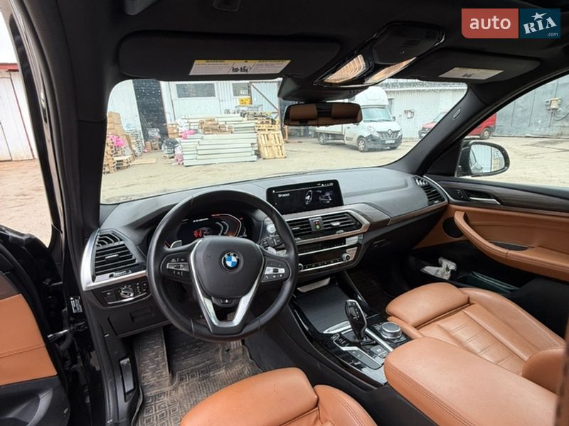 Внедорожник / Кроссовер BMW X3 2021 в Киеве