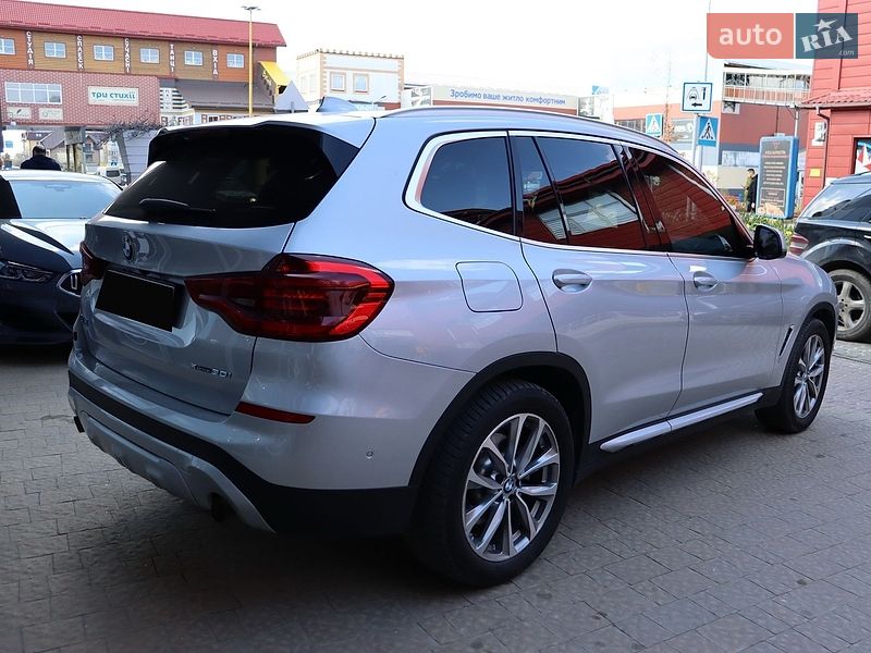 Внедорожник / Кроссовер BMW X3 2019 в Львове