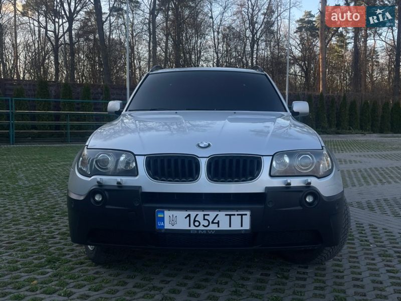 Позашляховик / Кросовер BMW X3 2004 в Харкові