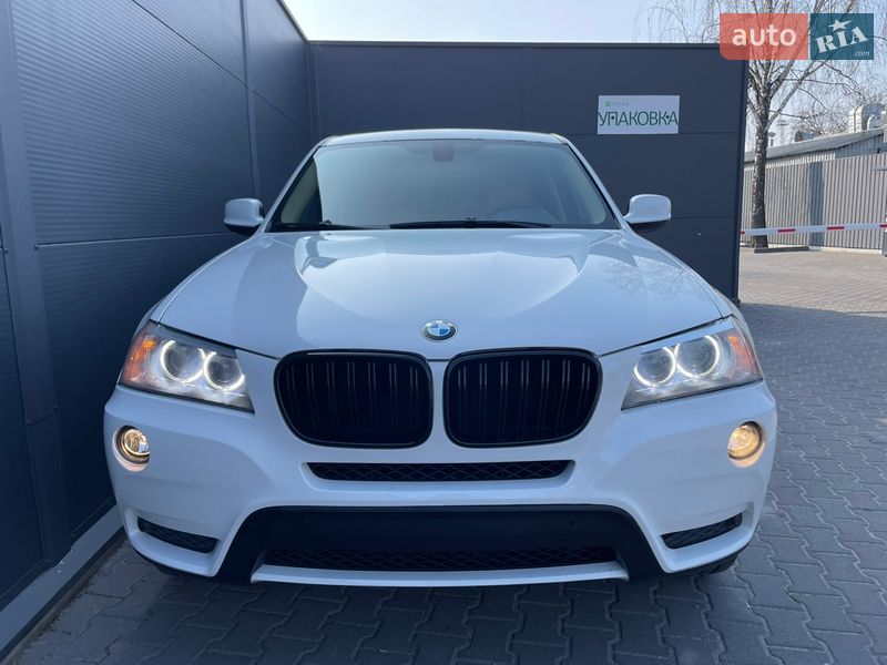 Внедорожник / Кроссовер BMW X3 2014 в Киеве