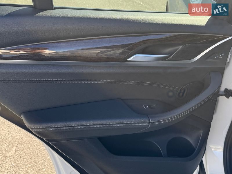 Позашляховик / Кросовер BMW X3 2018 в Києві фото 34 Позашляховик / Кросовер BMW X3 2018 в Києві