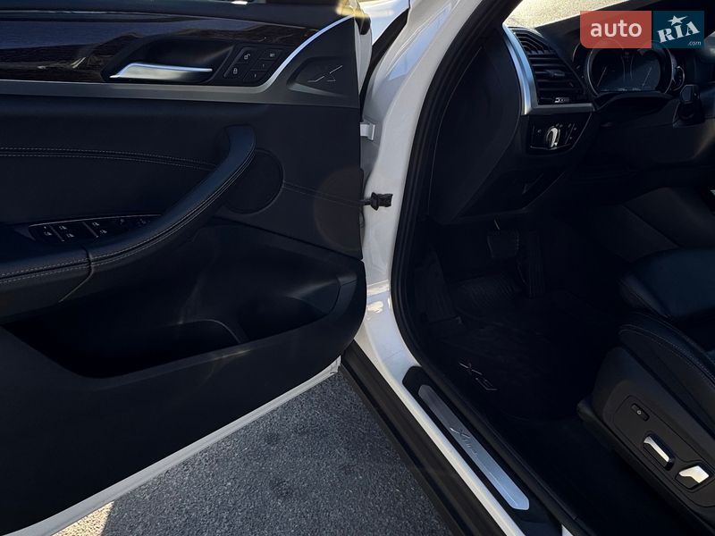 Позашляховик / Кросовер BMW X3 2018 в Києві фото 39 Позашляховик / Кросовер BMW X3 2018 в Києві