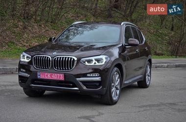 Внедорожник / Кроссовер BMW X3 2019 в Киеве