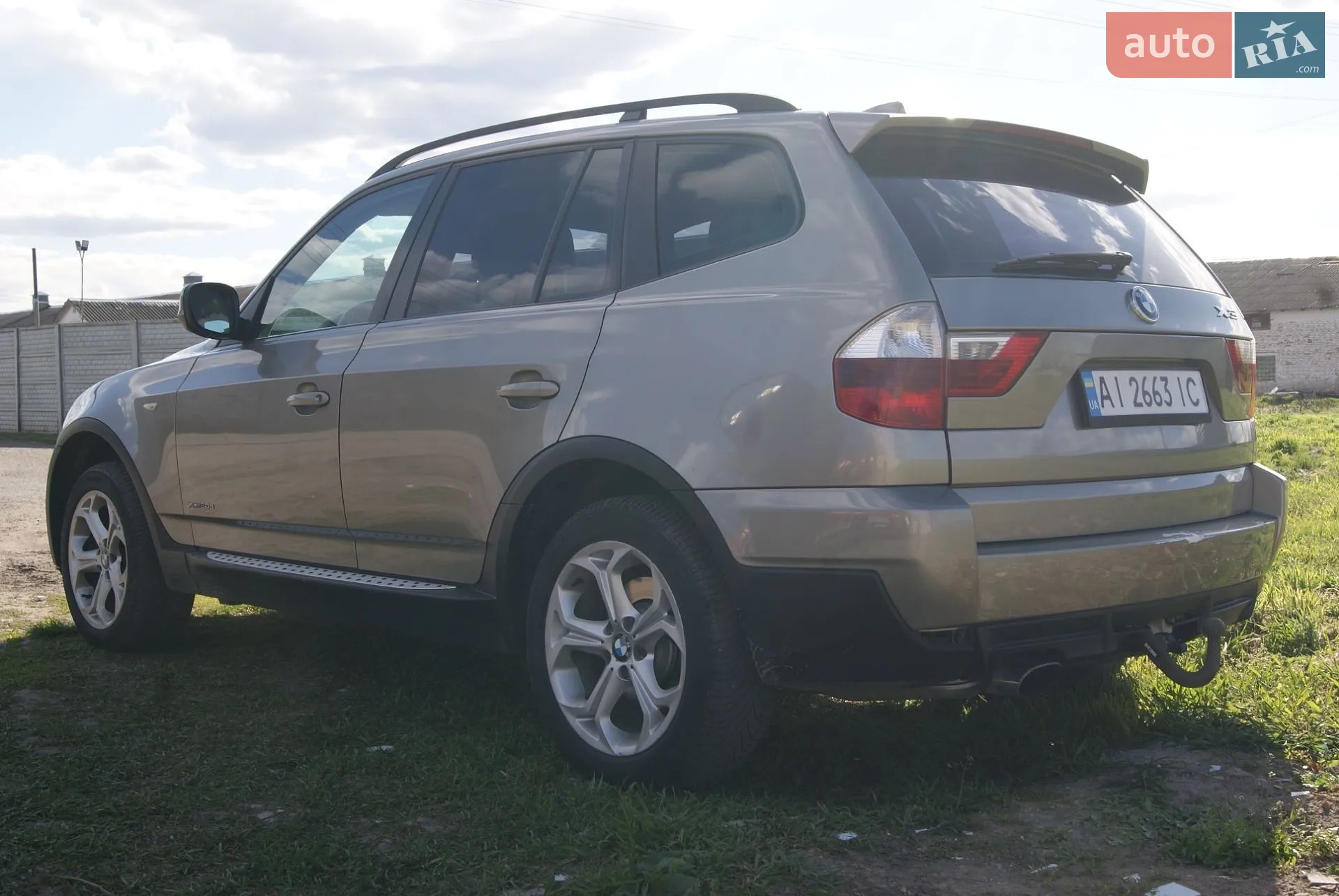 2010 BMW X3 - мініатюра 2