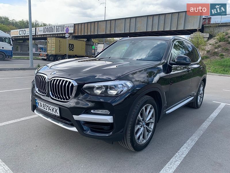 Внедорожник / Кроссовер BMW X3 2018 в Киеве