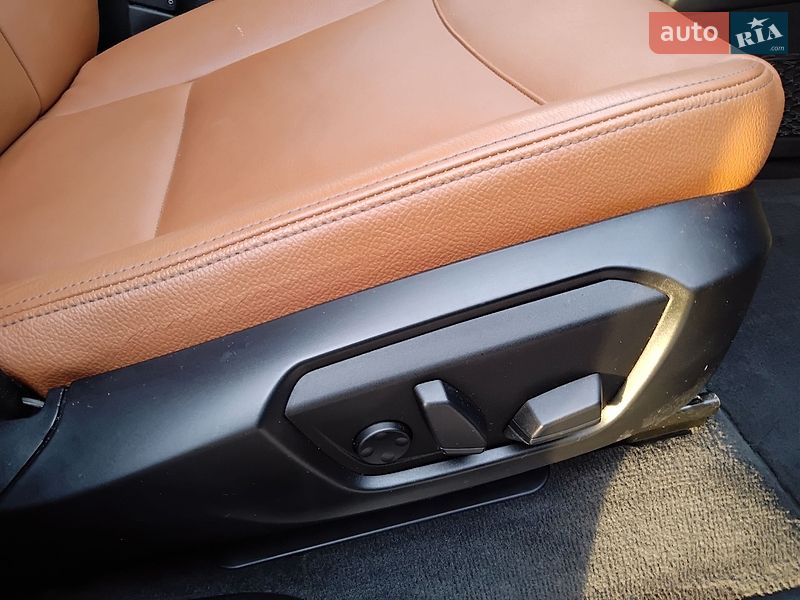 Внедорожник / Кроссовер BMW X3 2015 в Лохвице