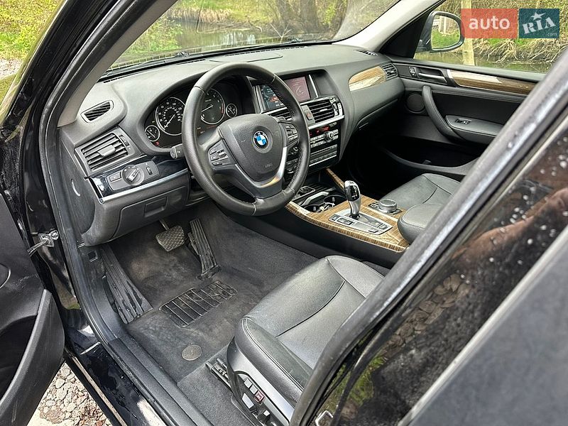 Внедорожник / Кроссовер BMW X3 2016 в Городке