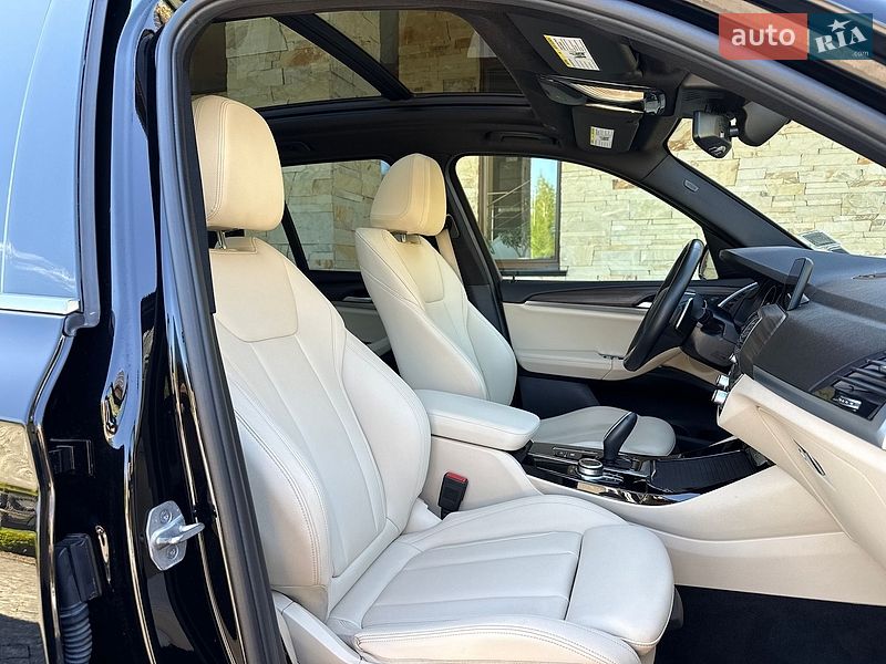 Внедорожник / Кроссовер BMW X3 2020 в Львове
