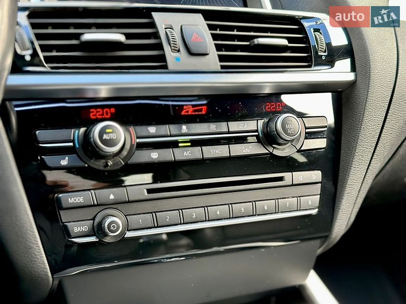 Внедорожник / Кроссовер BMW X3 2016 в Киеве