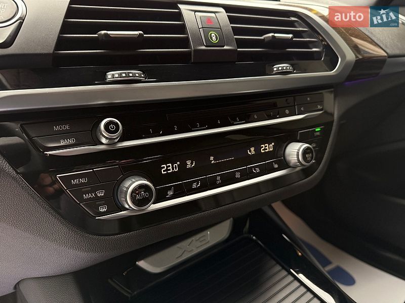 Внедорожник / Кроссовер BMW X3 2018 в Днепре