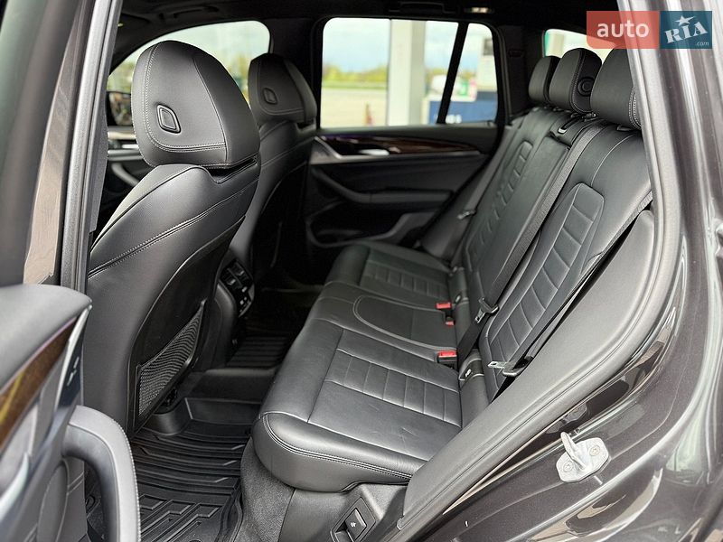 Внедорожник / Кроссовер BMW X3 2018 в Днепре