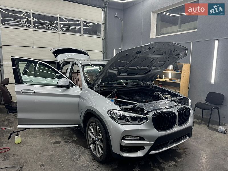 Внедорожник / Кроссовер BMW X3 2019 в Львове