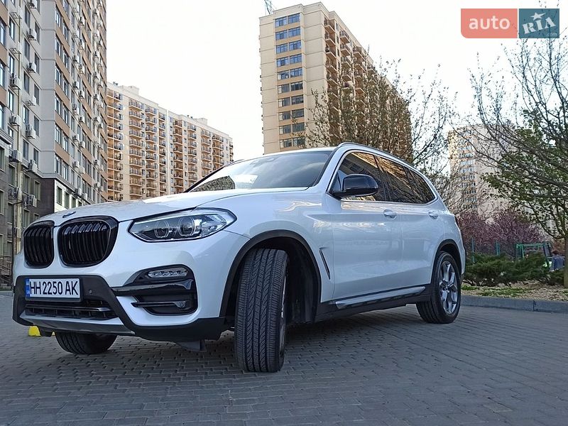 Внедорожник / Кроссовер BMW X3 2021 в Одессе