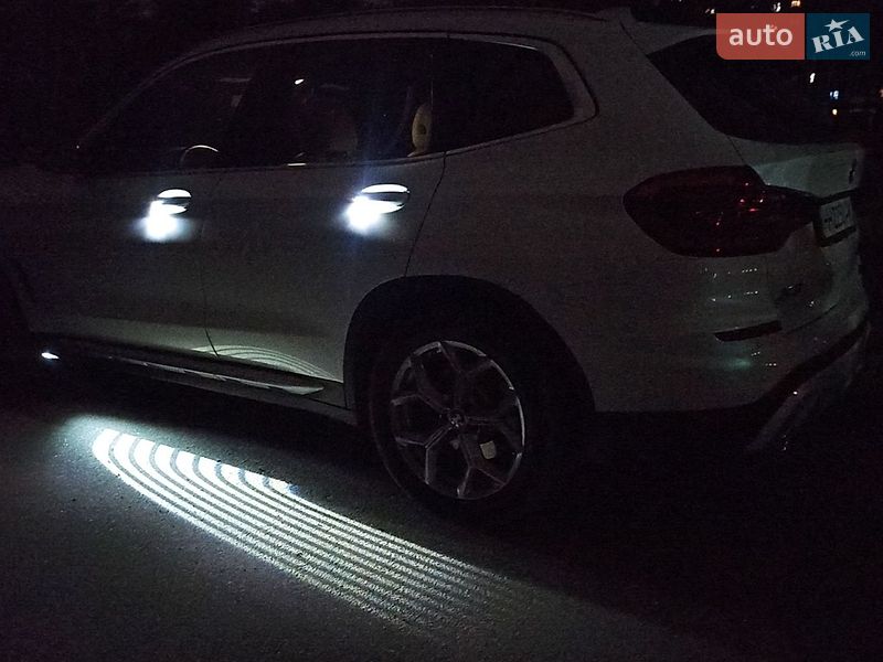 Внедорожник / Кроссовер BMW X3 2021 в Одессе