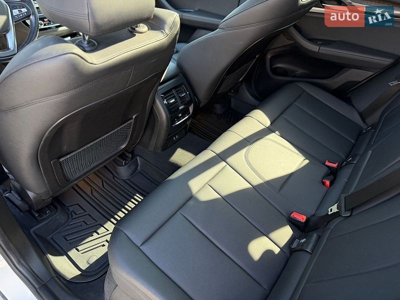 Внедорожник / Кроссовер BMW X3 2019 в Житомире