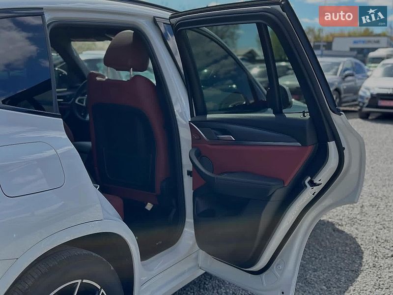 Внедорожник / Кроссовер BMW X3 2024 в Подволочиске