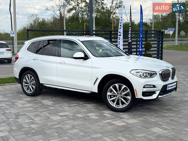 Внедорожник / Кроссовер BMW X3 2018 в Ровно