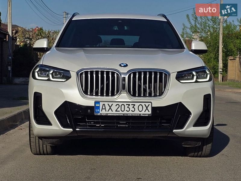 Внедорожник / Кроссовер BMW X3 2024 в Киеве