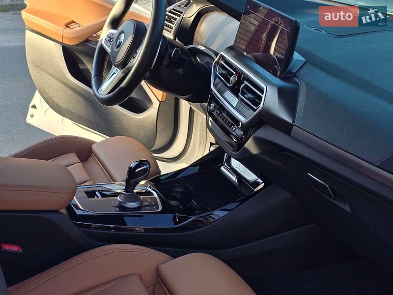 Внедорожник / Кроссовер BMW X3 2024 в Киеве