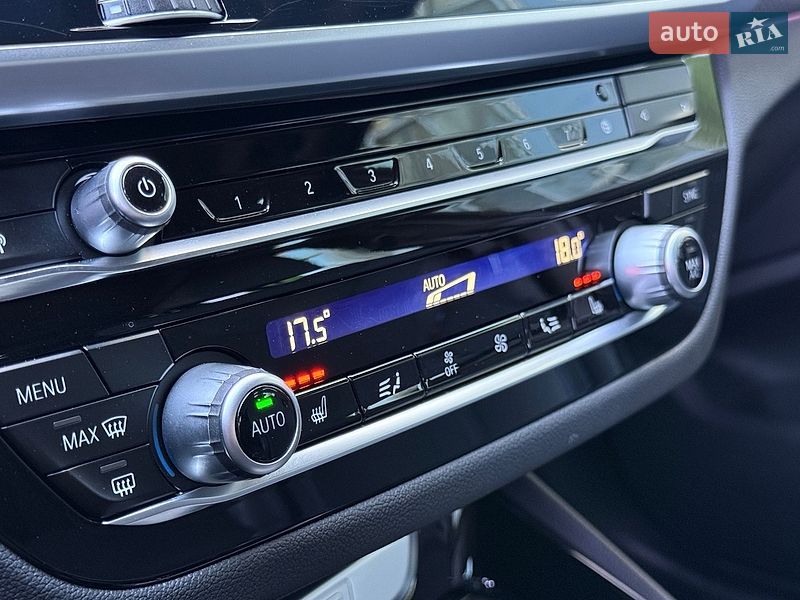 Внедорожник / Кроссовер BMW X3 2020 в Киеве