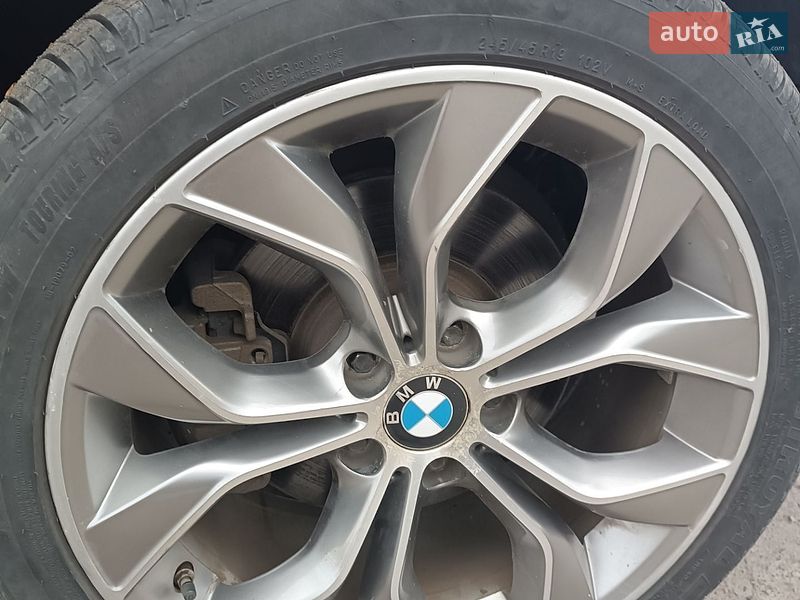 Внедорожник / Кроссовер BMW X3 2015 в Сарнах фото 34 Внедорожник / Кроссовер BMW X3 2015 в Сарнах