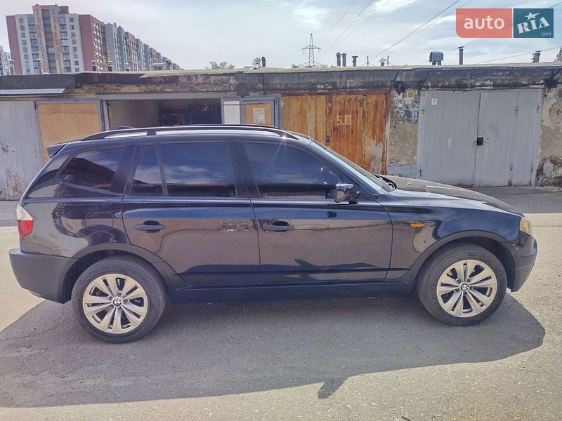 Внедорожник / Кроссовер BMW X3 2005 в Киеве
