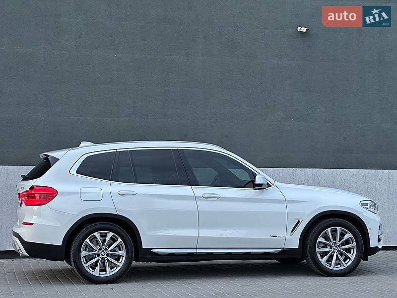 Внедорожник / Кроссовер BMW X3 2018 в Тернополе