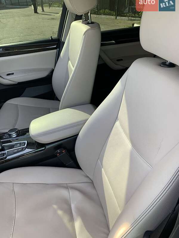 Внедорожник / Кроссовер BMW X3 2013 в Полтаве