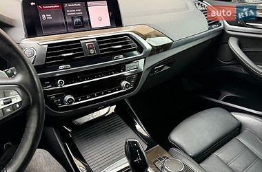 Внедорожник / Кроссовер BMW X3 2019 в Львове
