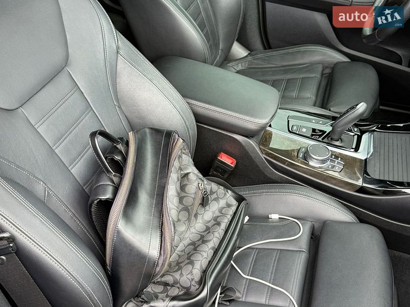 Внедорожник / Кроссовер BMW X3 2019 в Львове