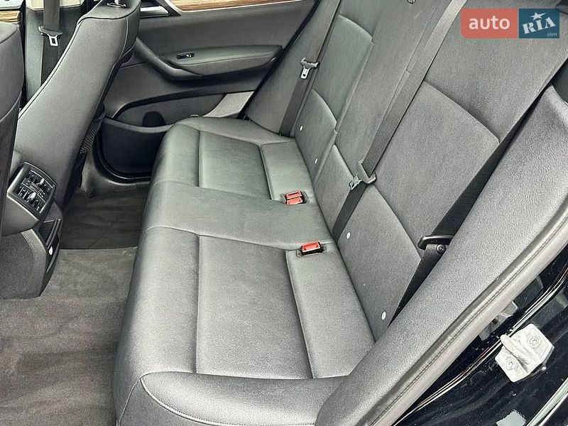 Внедорожник / Кроссовер BMW X3 2015 в Луцке