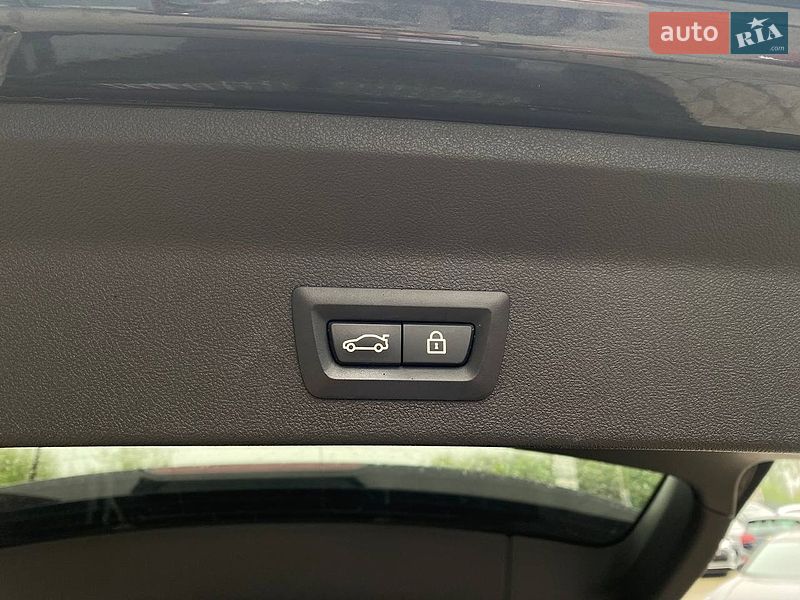 Внедорожник / Кроссовер BMW X3 2019 в Львове