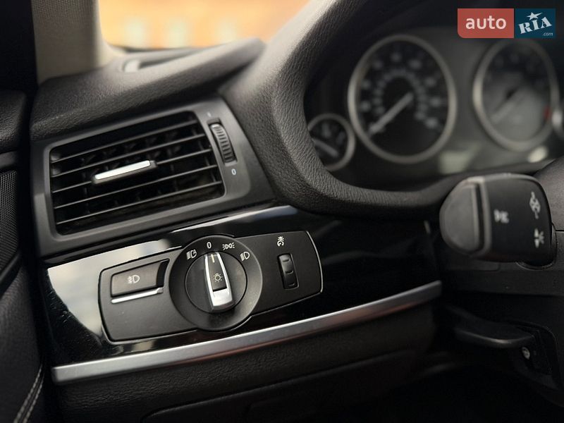 Внедорожник / Кроссовер BMW X3 2016 в Ровно