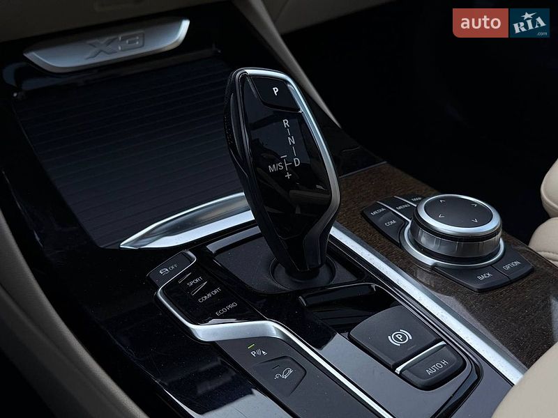 Внедорожник / Кроссовер BMW X3 2020 в Киеве