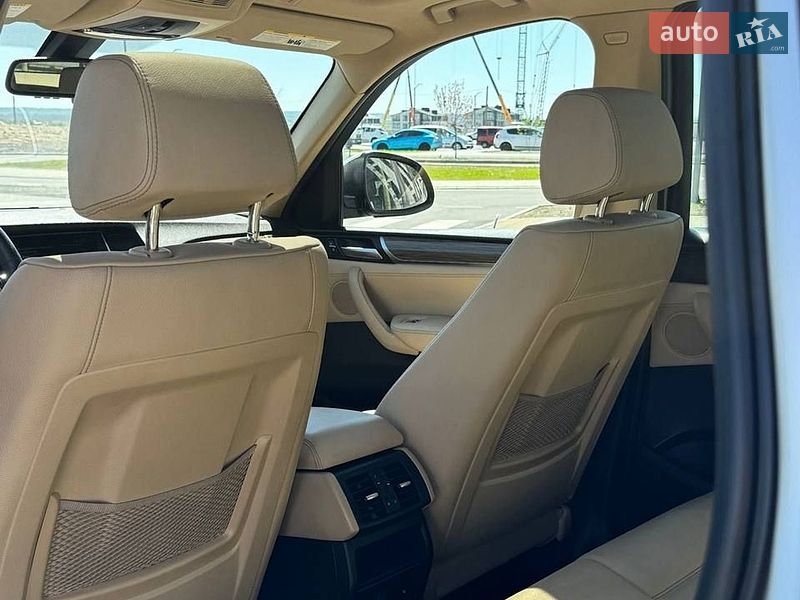 Внедорожник / Кроссовер BMW X3 2017 в Ровно