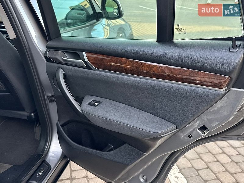 Внедорожник / Кроссовер BMW X3 2014 в Кременчуге