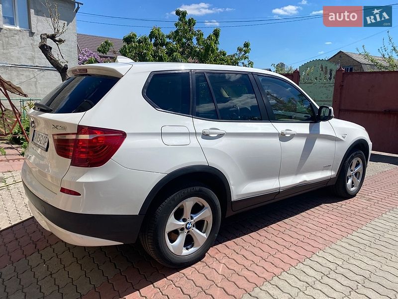 BMW X3 2011