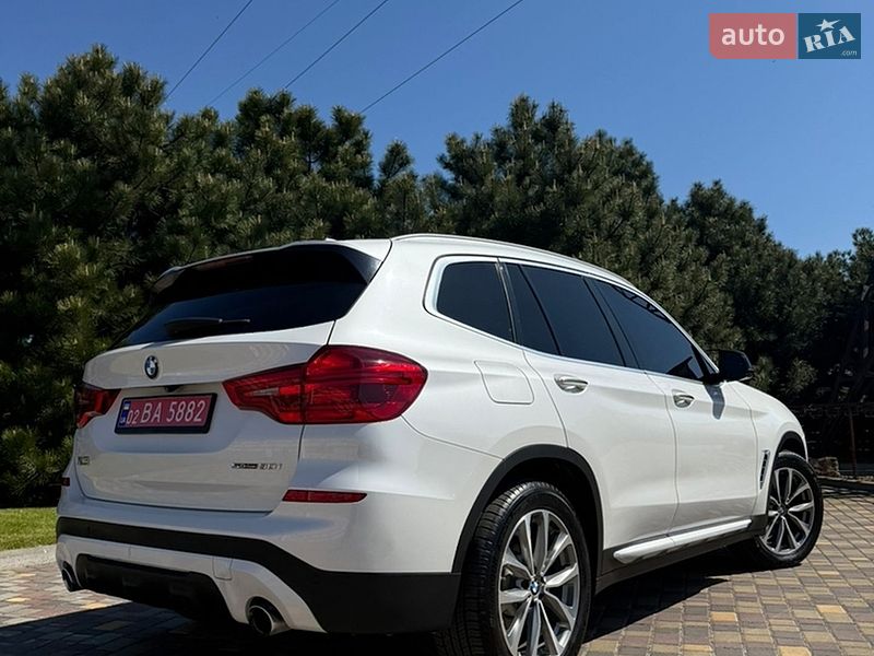 Внедорожник / Кроссовер BMW X3 2019 в Днепре