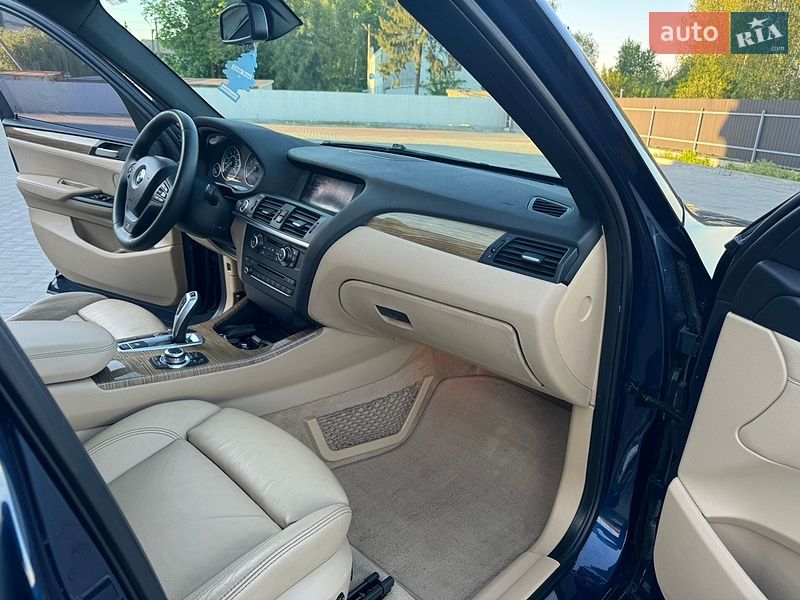 Внедорожник / Кроссовер BMW X3 2013 в Ковеле